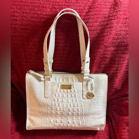 Brahmin White Anywhere Croc-embossed Leather Tote EUC - Picture 8 of 17